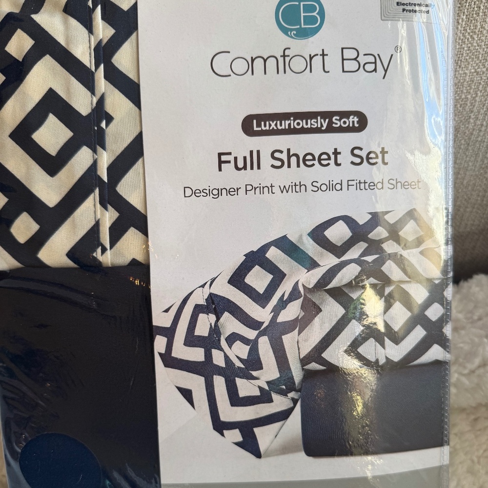 Navy Blue & White Full Size Sheet Set